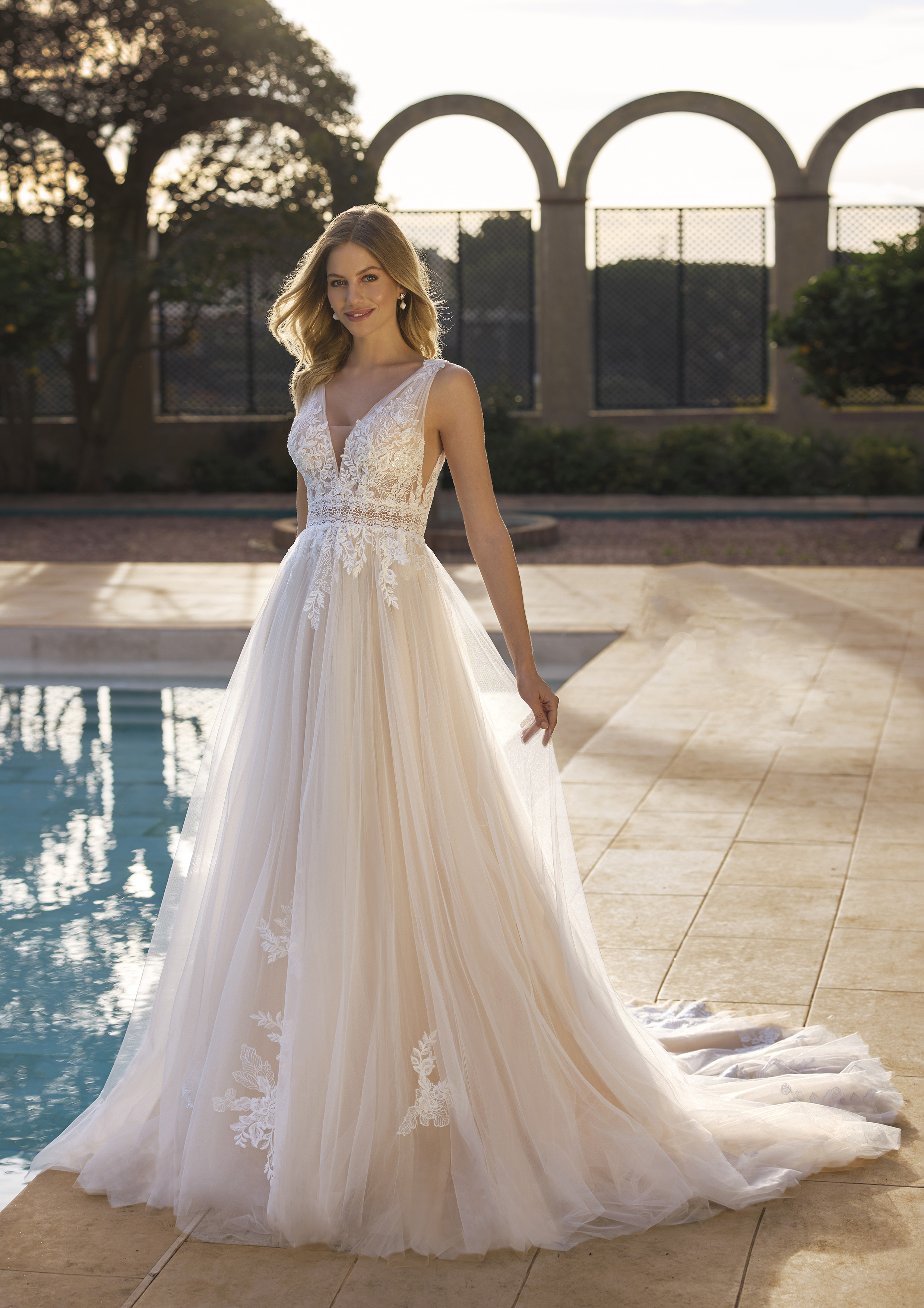 pronovias0-BROWNE-B