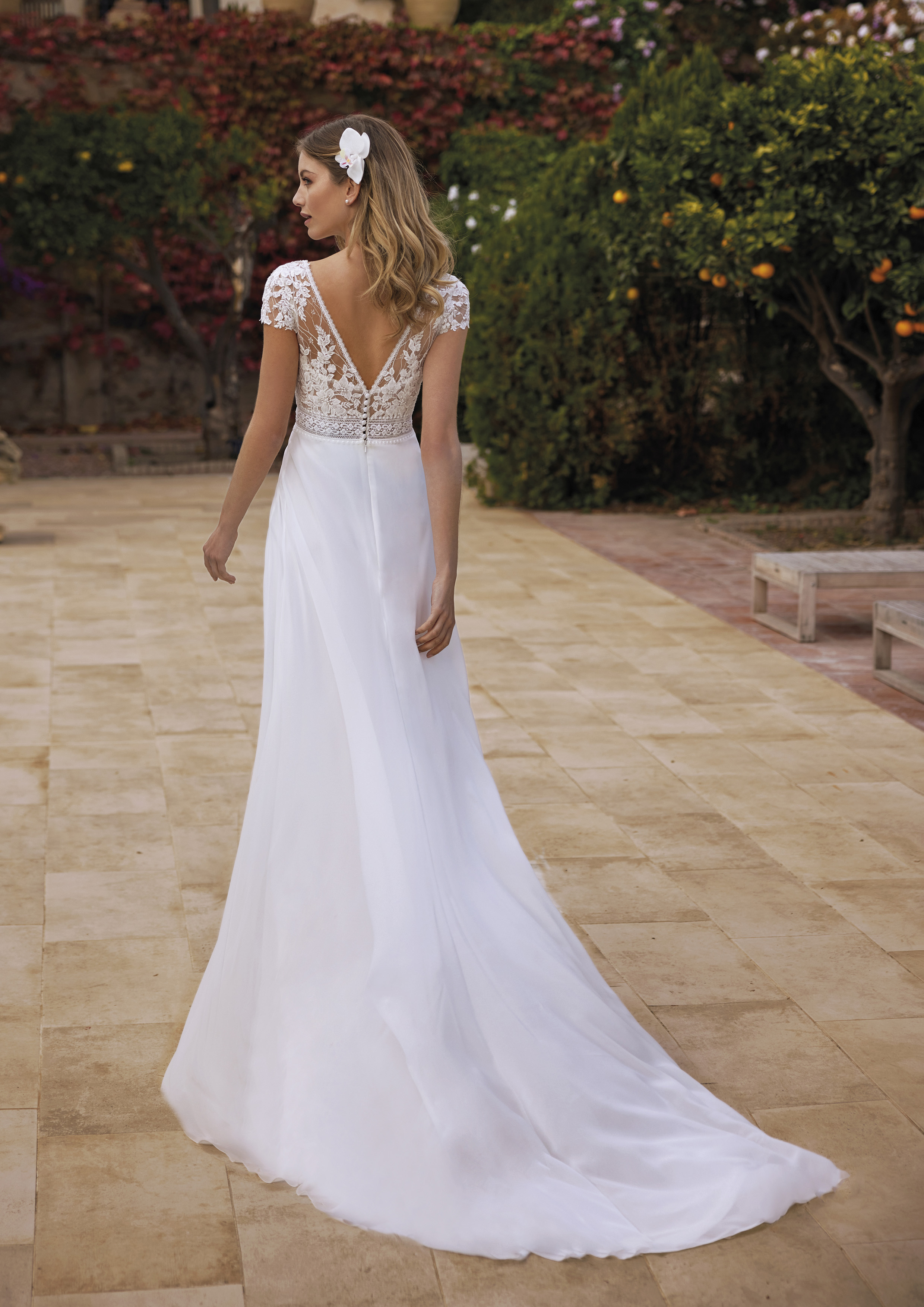 pronovias-KNIGHT-C