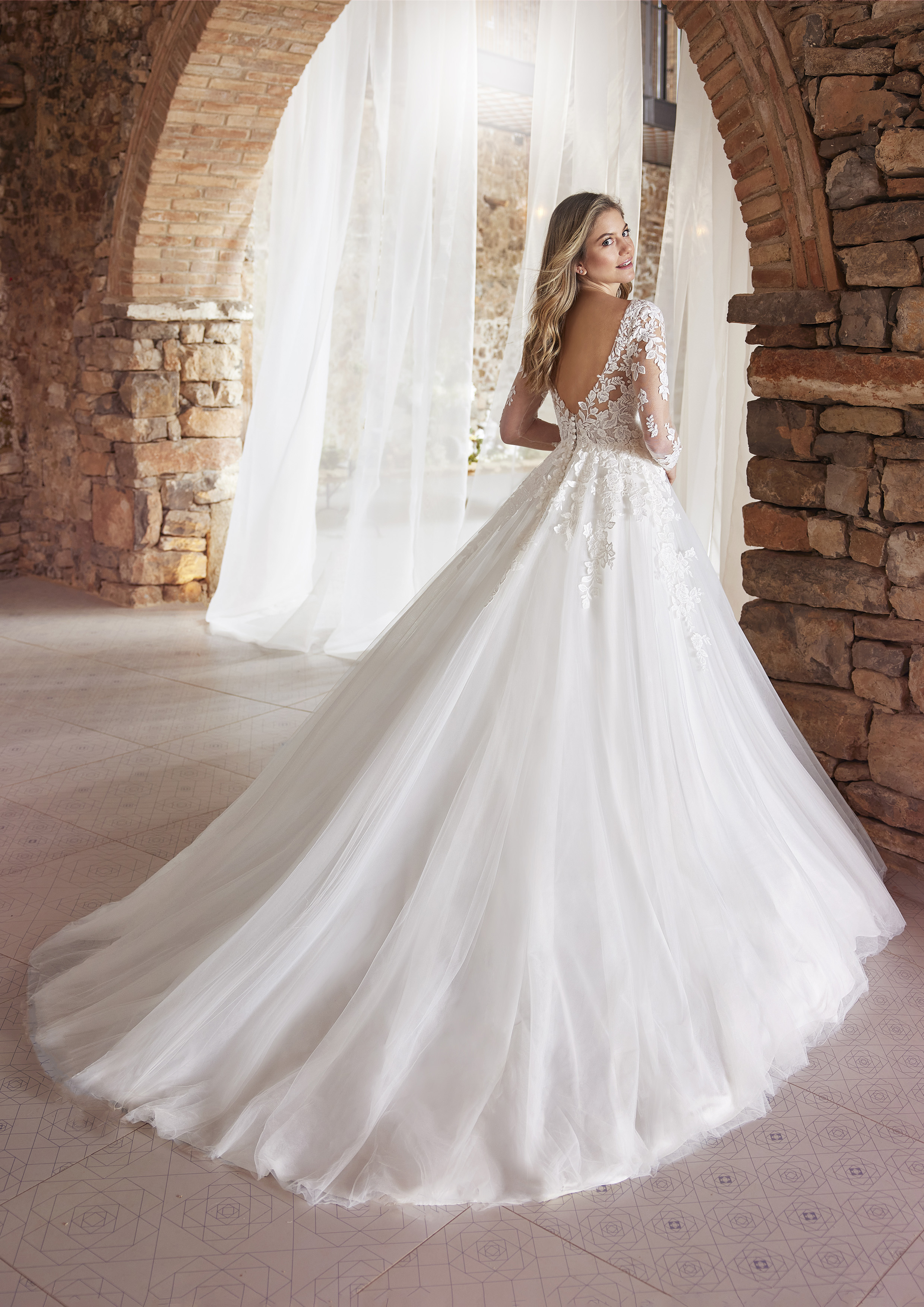 pronovias-MAYA-C