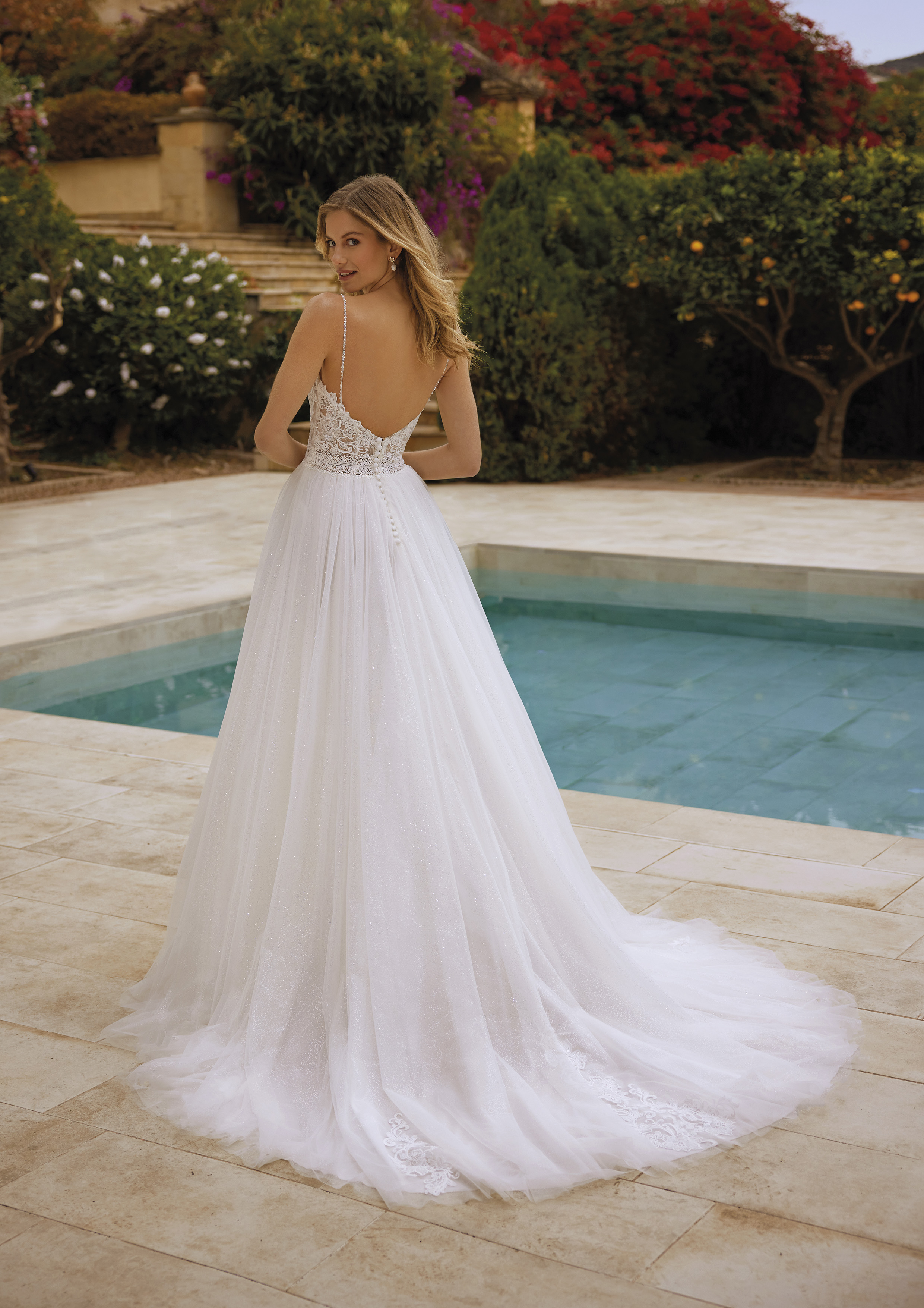 pronovias-TOUCHE-C