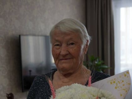 Только раз в году