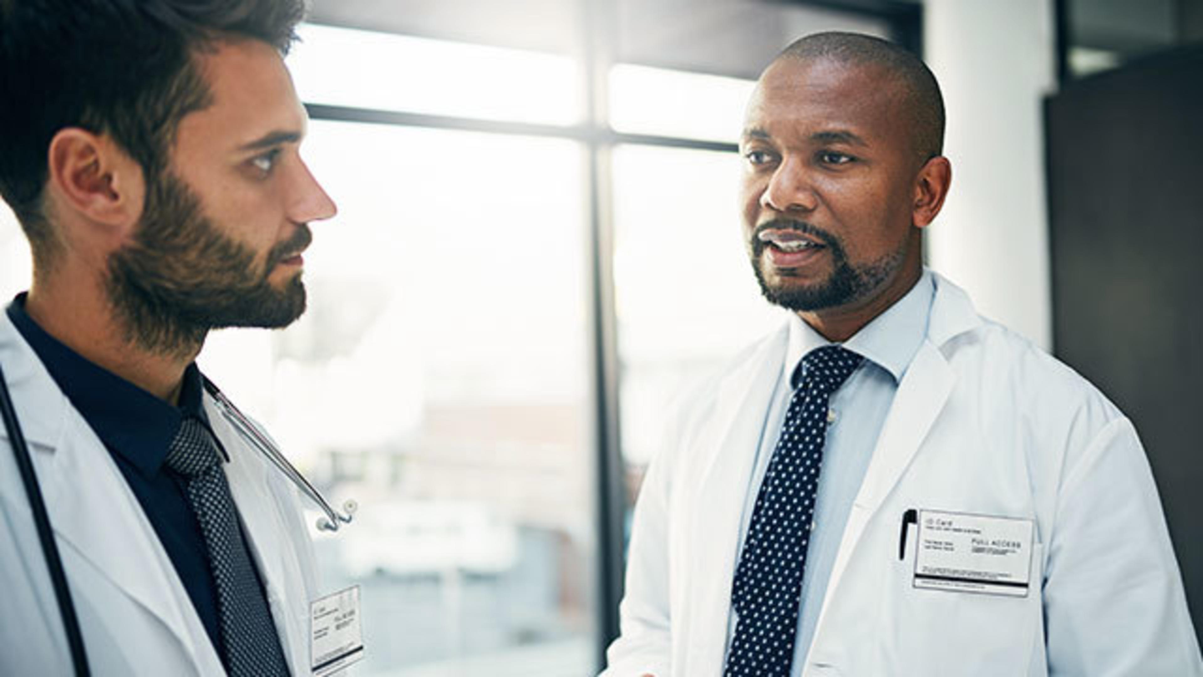two-doctors-talking