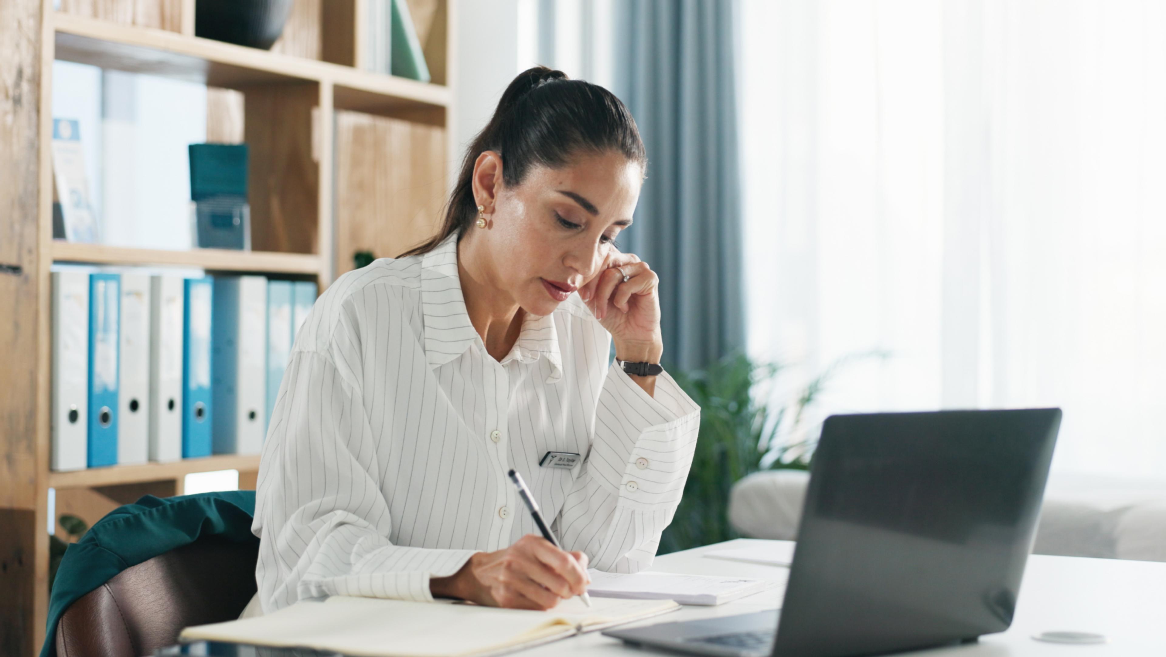 woman-working-at-desk