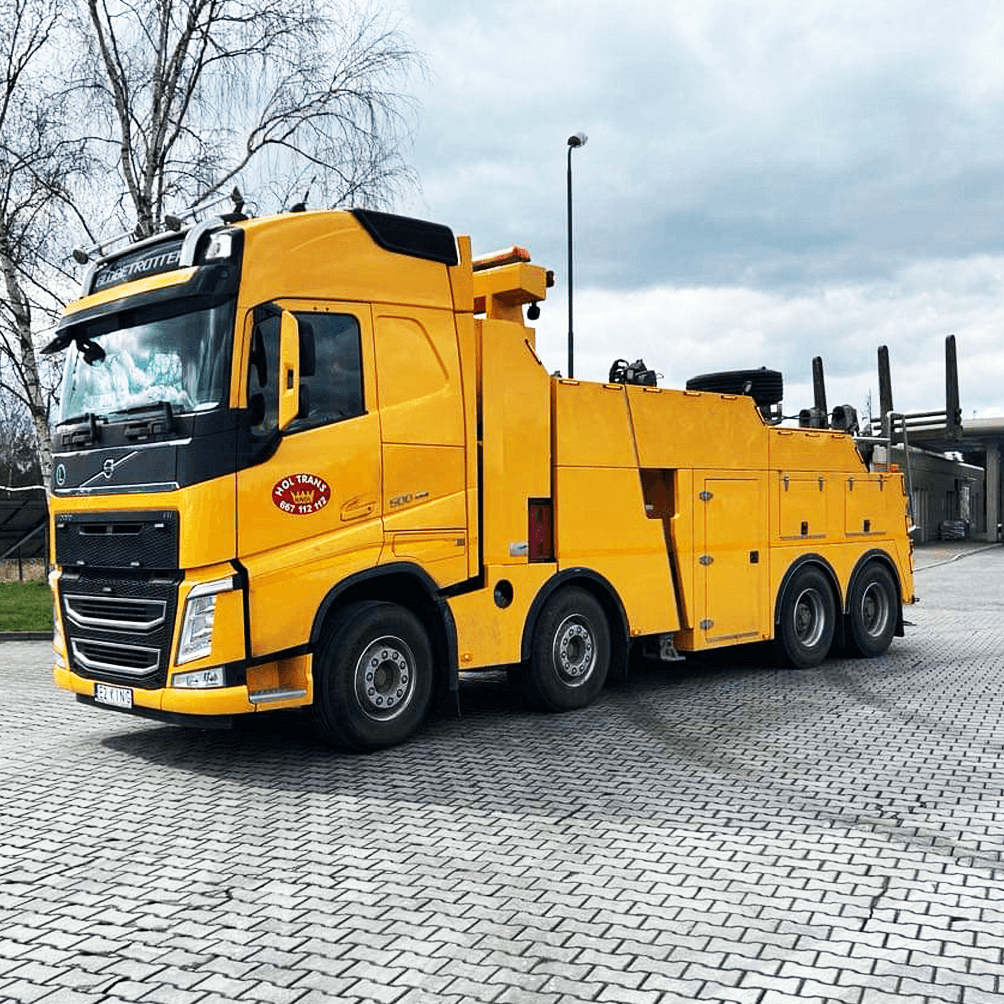 Pomoc drogowa Holownik ciężarowy Volvo FH 500 – widok 2