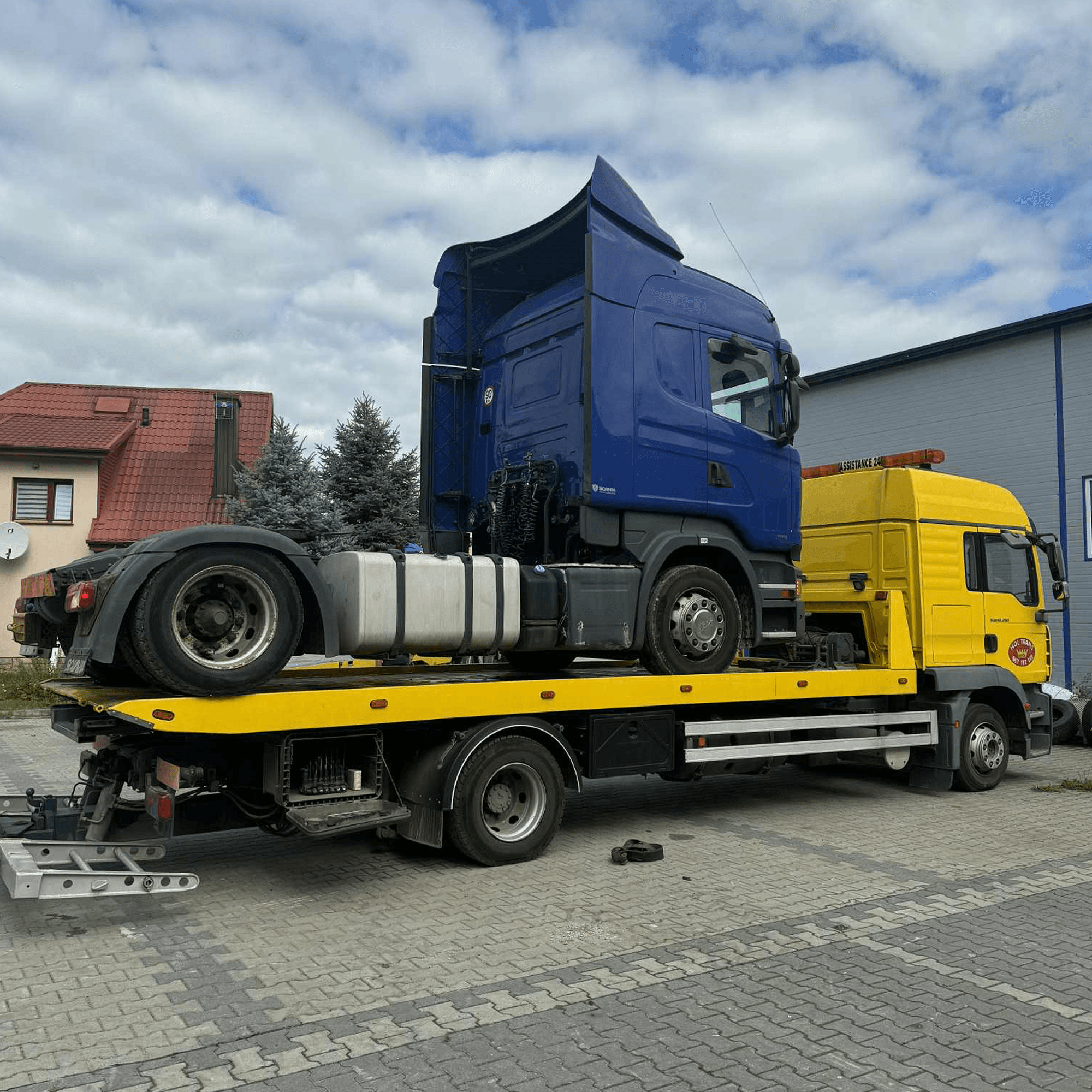 Pomoc drogowa platforma hydrauliczna MAN TGM 12.280 – widok 4