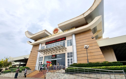 Visa Run via Moc Bai Landport