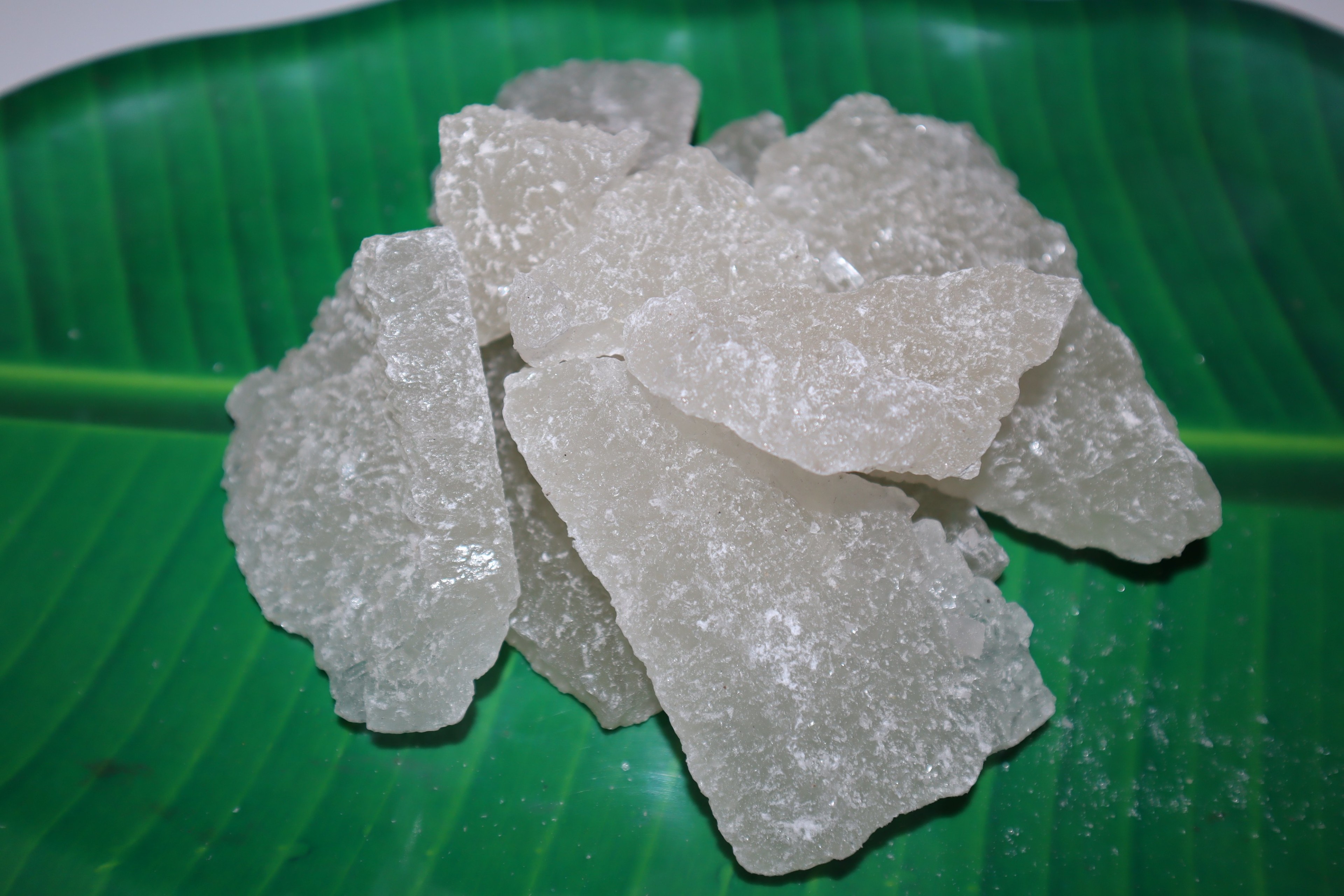 White Stone Sugar