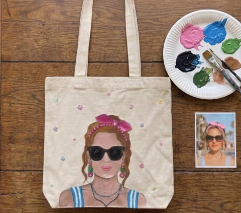 Paint your TOTE