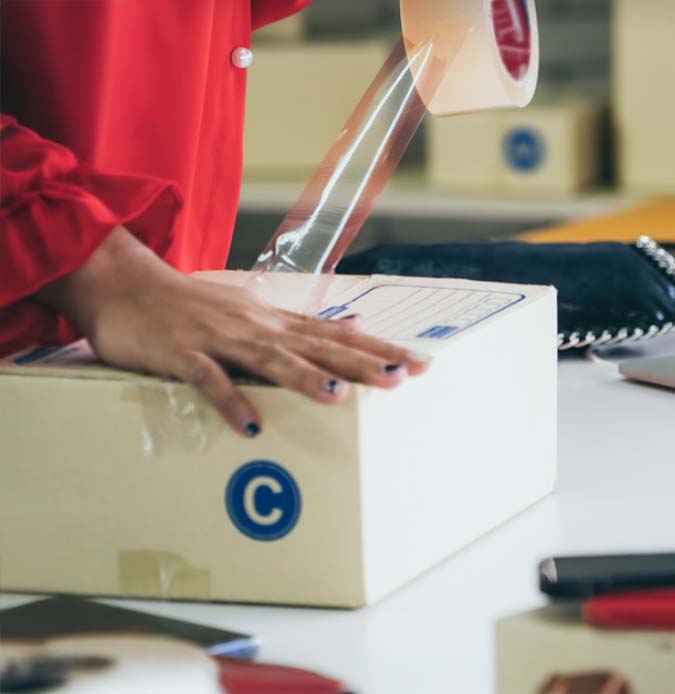 shipping manager hero