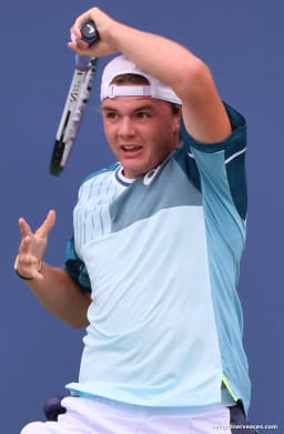 Gstaad Day 1 Predictions: Stricker & Munar Clay Clash