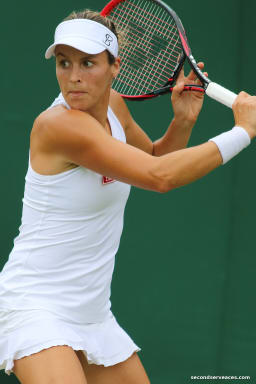 Maria vs. Keys Eastbourne Final Preview & Best Odds