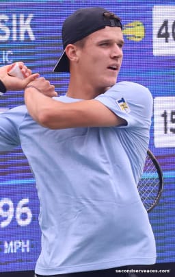 Mensik vs. Zverev: French Open Semifinal H2H & Predictions