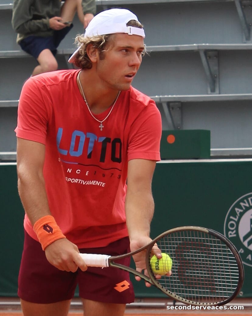 Kovacevic and Tsitsipas Clash in Winston-Salem Predictions