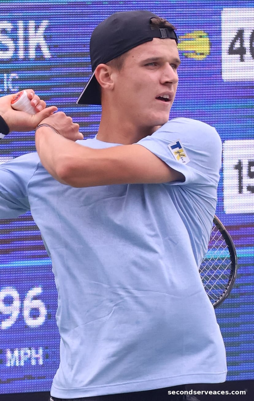 Mensik vs. Zverev: French Open Semifinal H2H & Predictions
