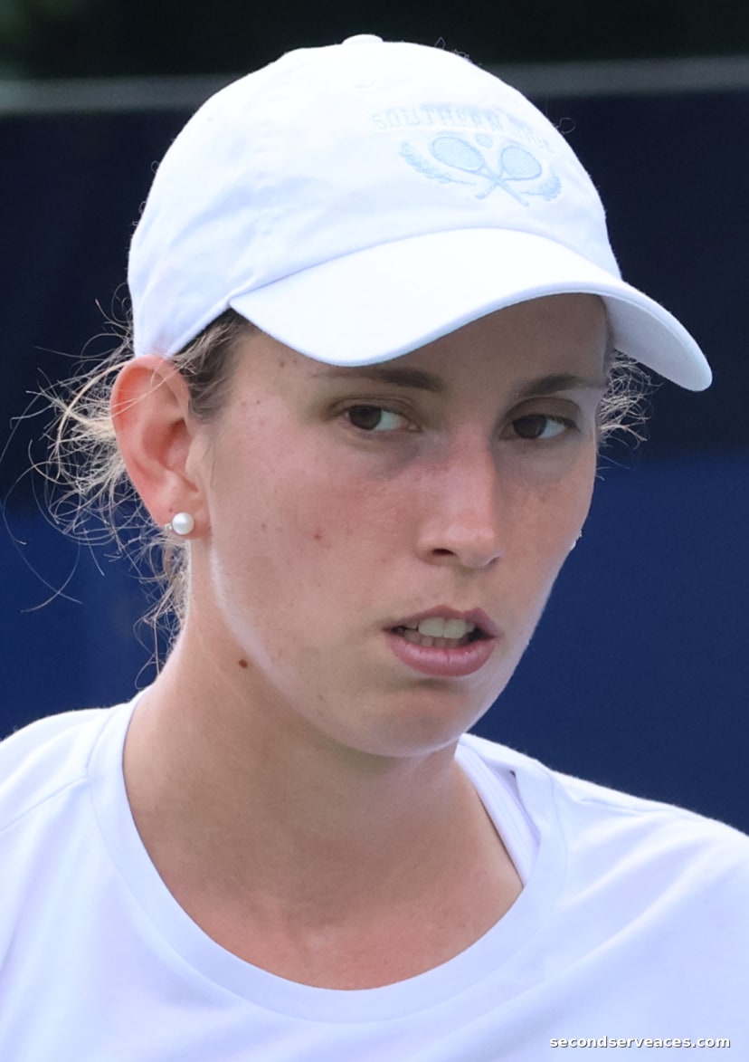 Mertens Beats Starodubtseva to Face Bartunkova in Monterrey