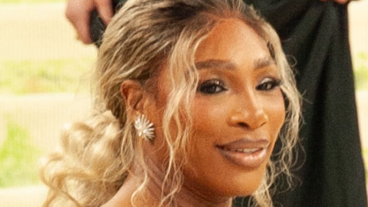 Serena Williams Partners Karolina Muchova in Berlin Doubles