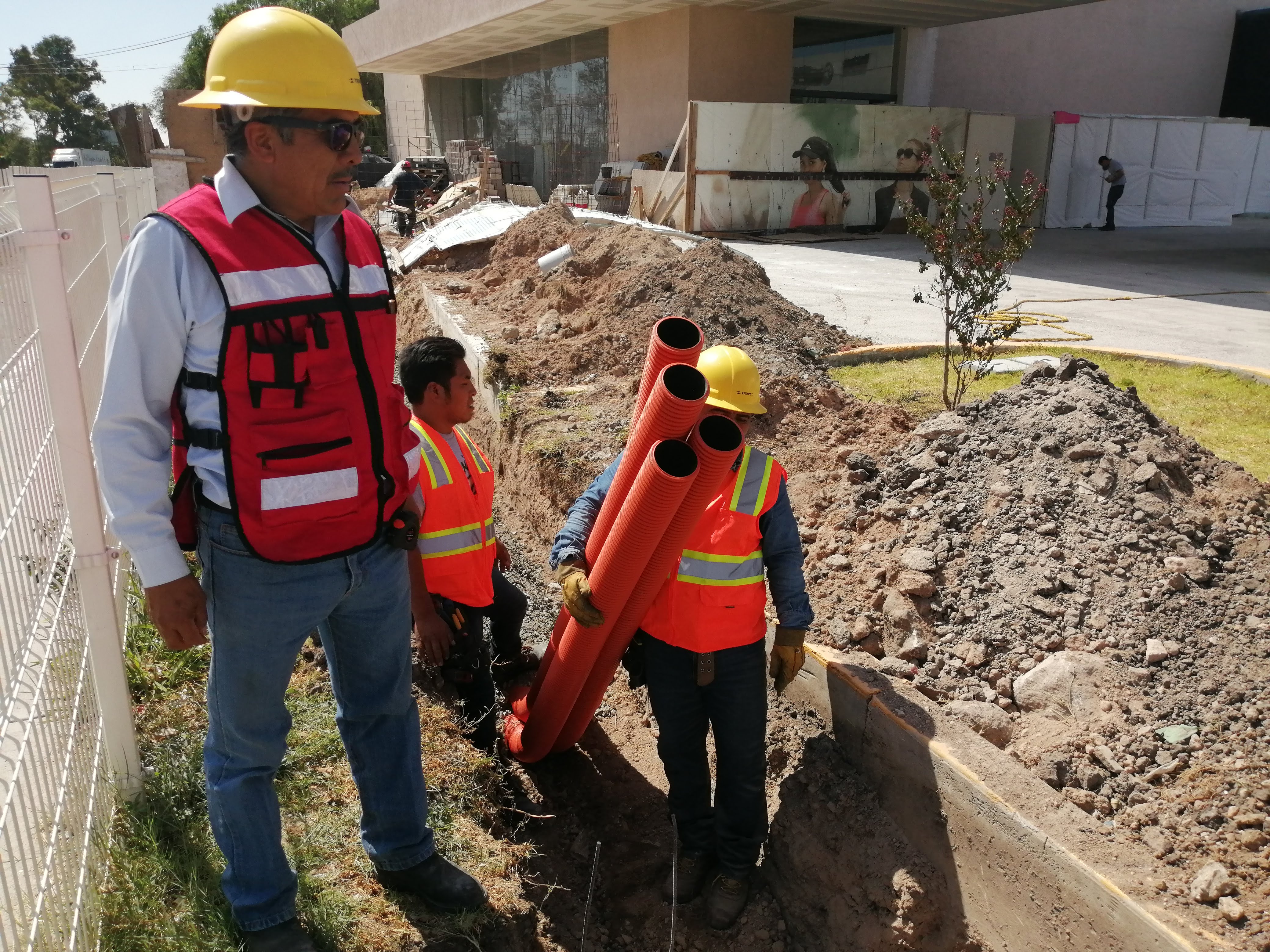 Foto de una INTEGRACION Y ENSAMBLE DE TABLEROS Y SUBESTACIONES