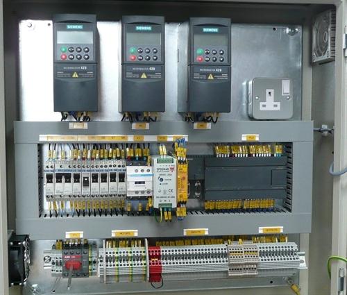 Foto de una CONTROL ELECTRICO 