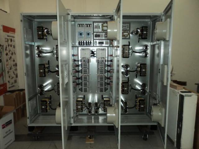 Foto de una BANCOS DE CAPACITORES 