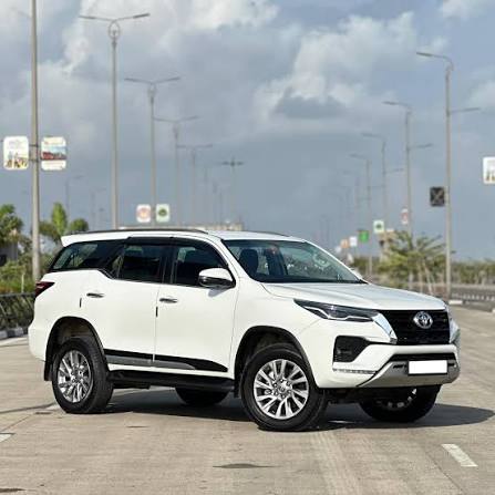 Best Road Trips from Delhi Using a Self-Drive Car