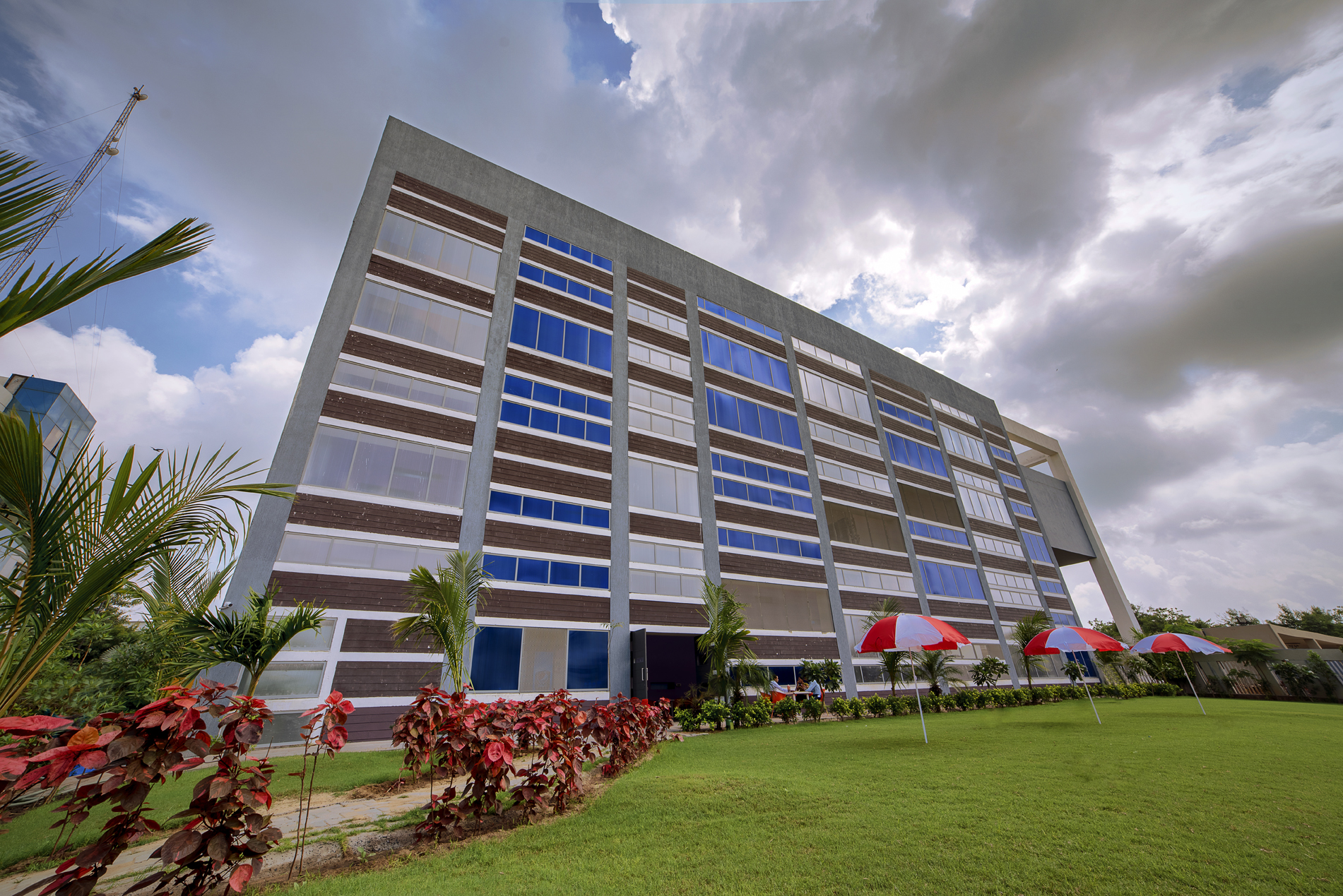 Shanti Business School