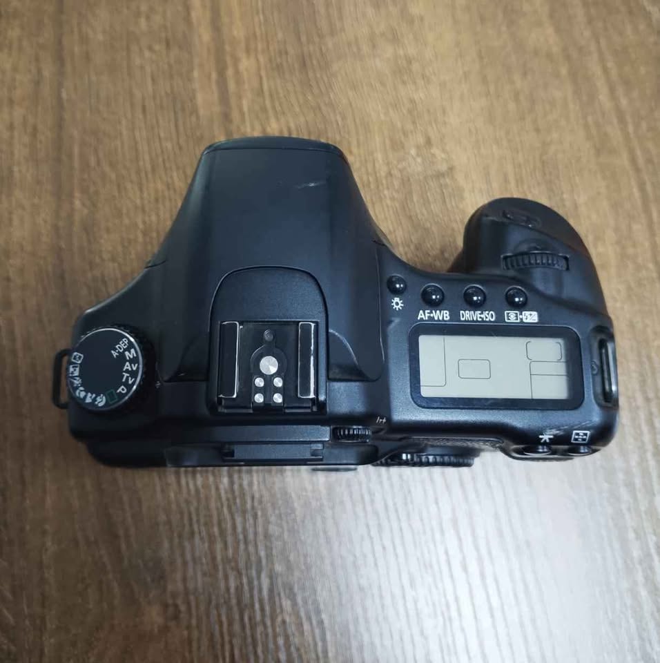 Canon Eos 30d Digital Camera Additional Image