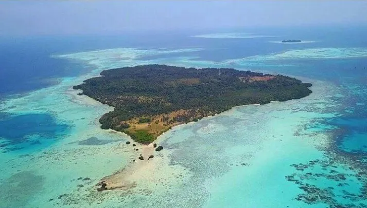 view pulau nyamuk