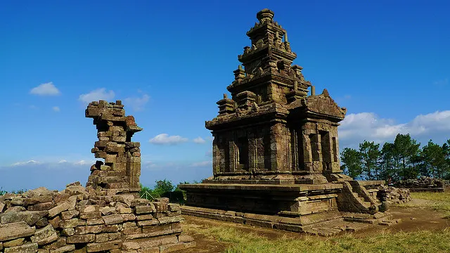 candi gedong songo temanggung