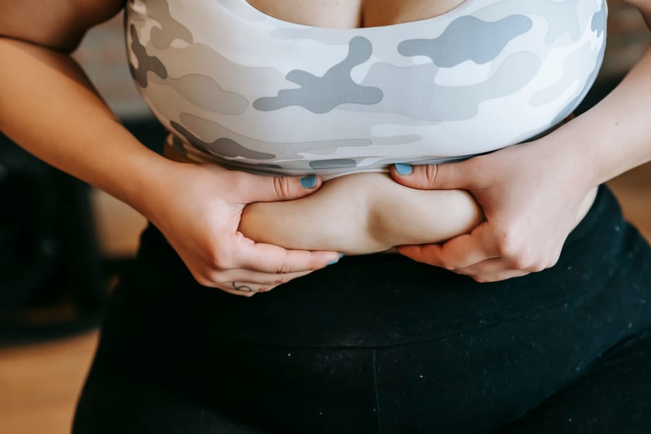 How To Wear A Crop Top With Belly Fat: 5 Secret Styling Tips