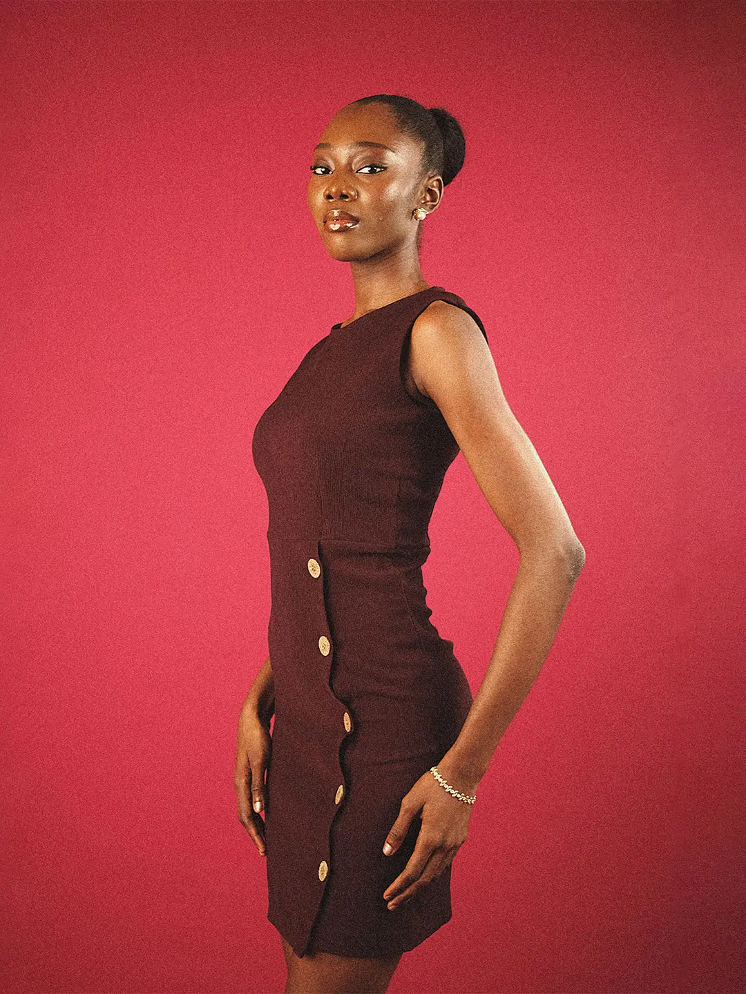 Armless sheath dress - Image 6