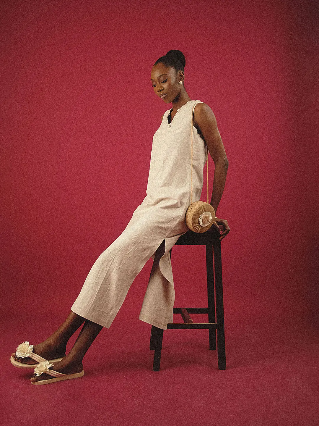 Loose armless gown - Image 2