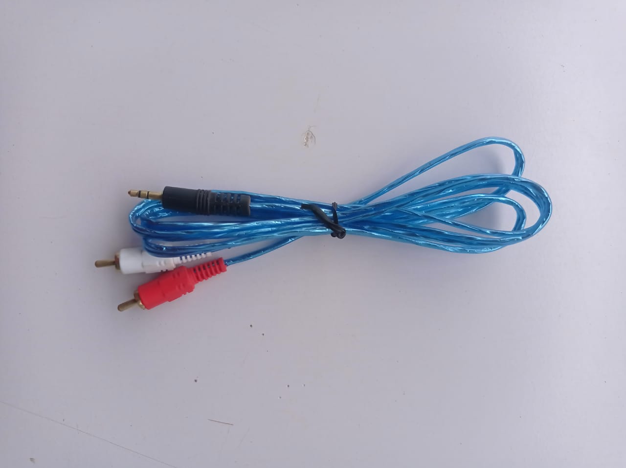 rca oxygen free cable 2 by 1 auximage