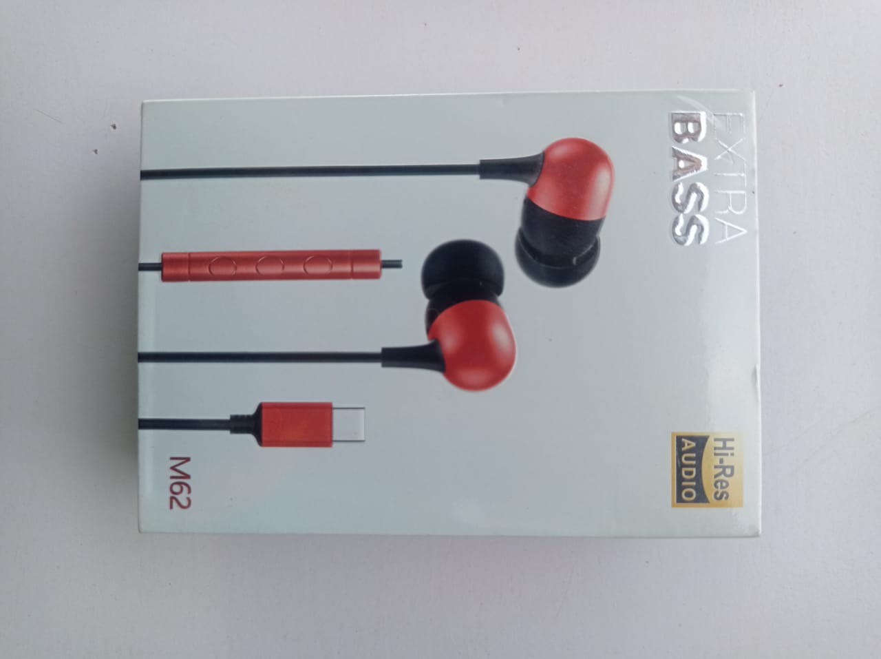M62 extra bass earphones type cimage