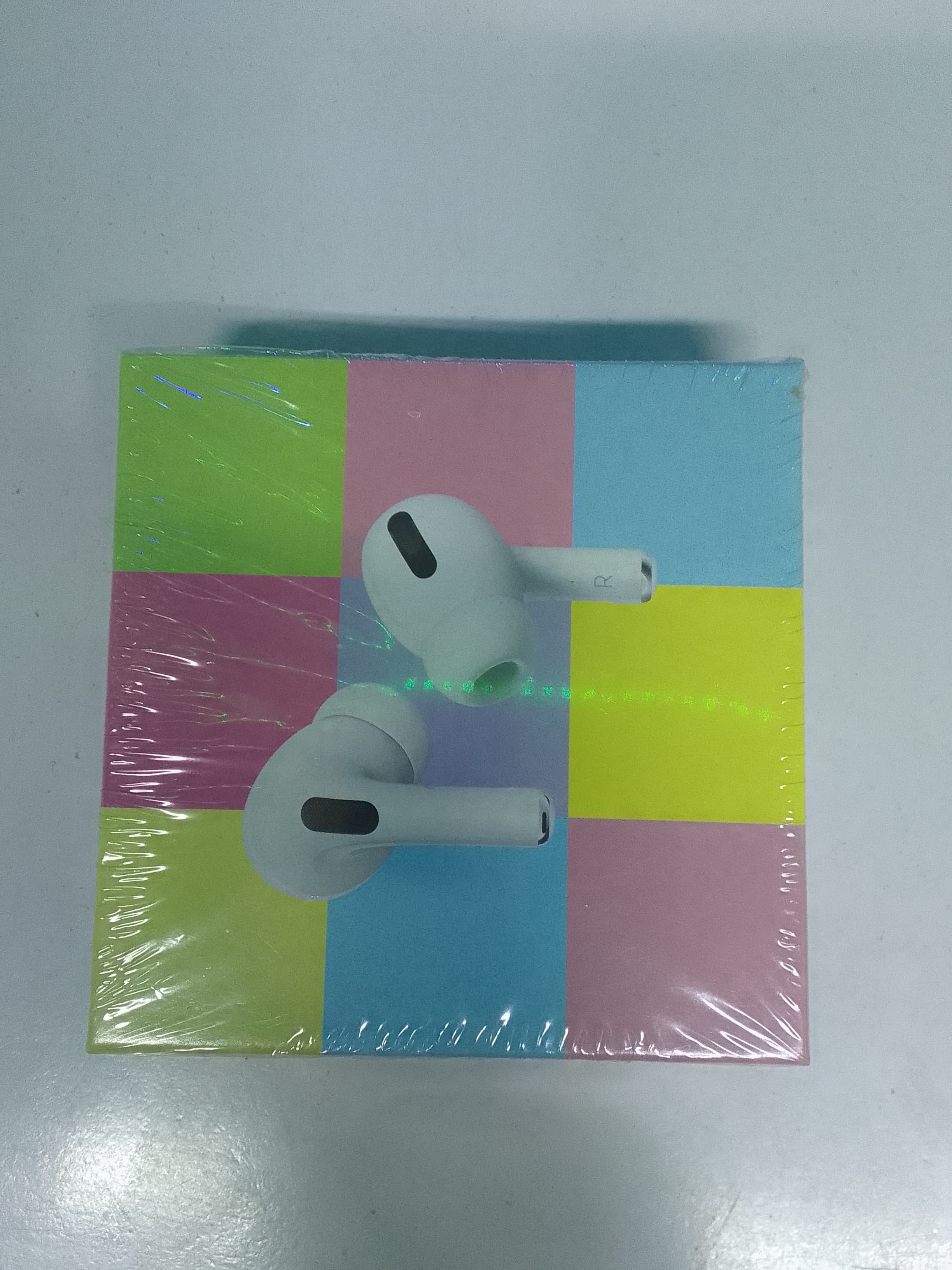 tws pods pro 3 bluetooth earbudsimage