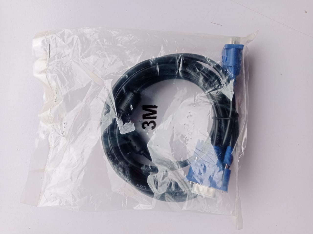 vga cable 3 metersimage
