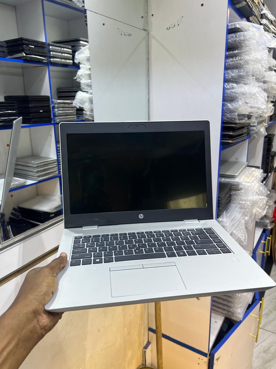 hp laptop elitebook 640 g5 intel core i5 14 inches 8th genimage