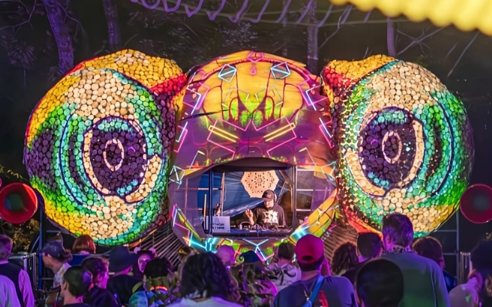 Khumeia 2023 — visual performance and mapping by DMTeam