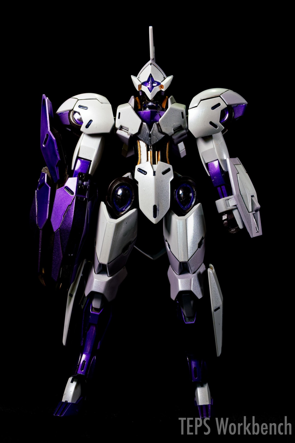 HG 1/144 ミカエリス 製作記録｜白と紫を明暗2色で塗り分け