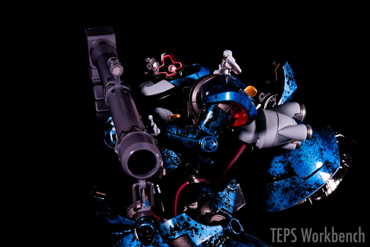 HG 1/144 シャリア専用リック・ドム 製作記録｜ウエットティッシュで大失敗、ラップ塗装で大理石模様にリカバリー