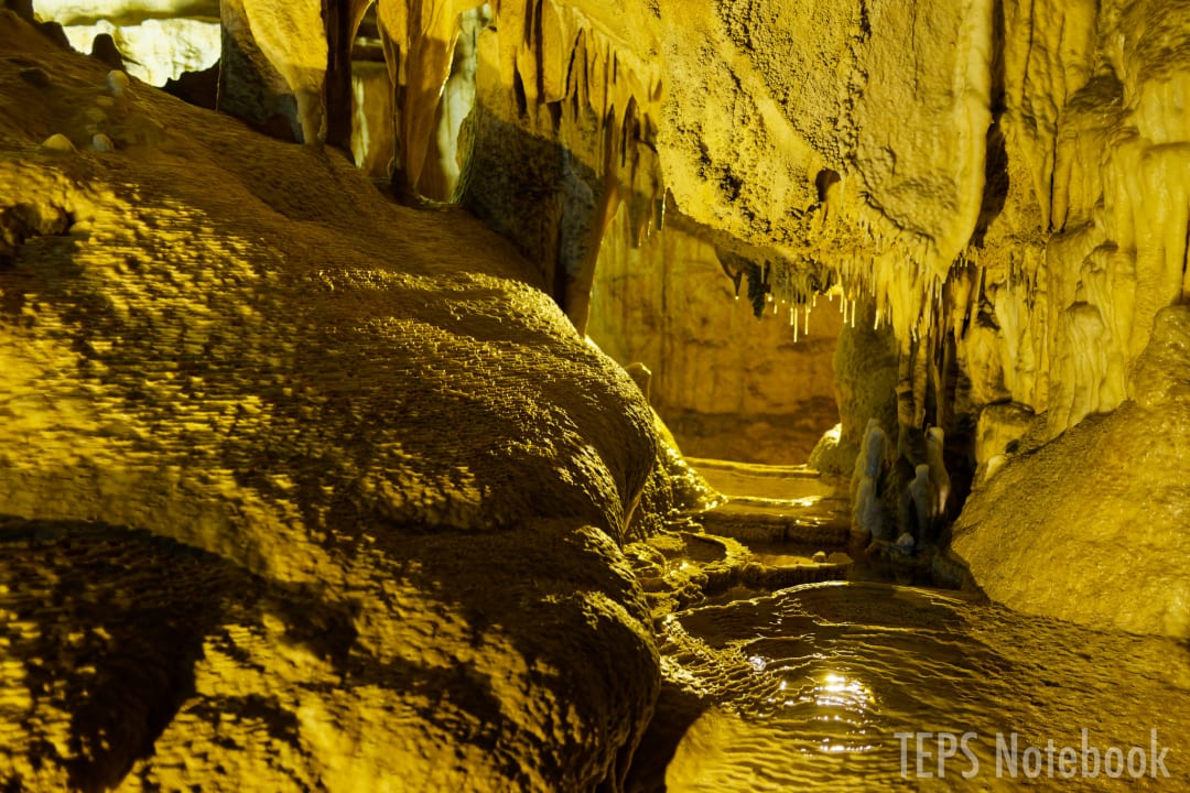Crystal Cave / Sequoia & Kings Canyon NP, CA