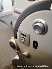 バシネット席USBポート