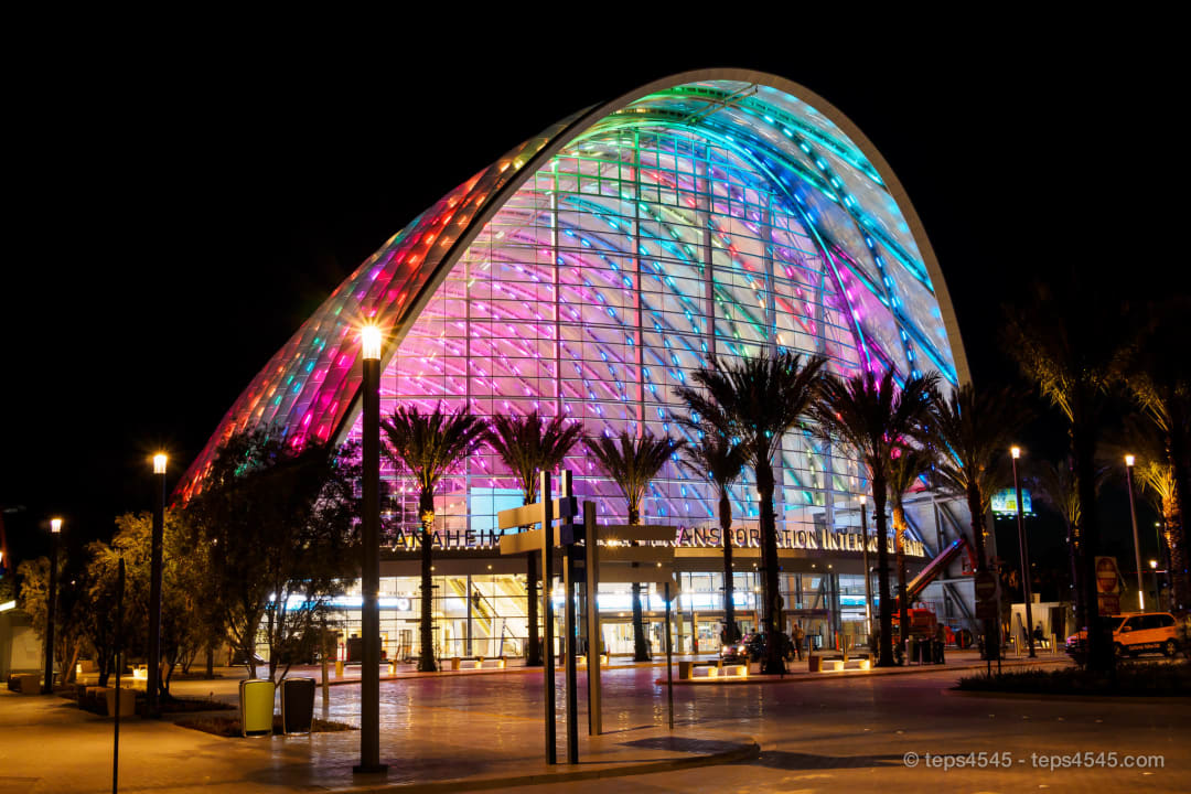 front entrance - Anaheim Regional Transportation Intermodal Center (ARTIC)