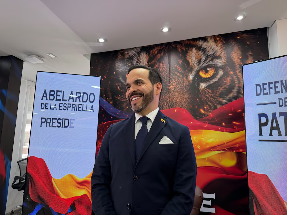 Eleições Colombianas de 2026: De La Espriella, o desafiante de extrema-direita.