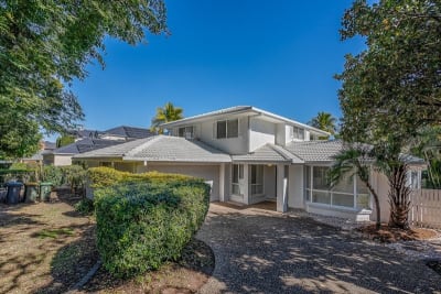 Carindale shared housing