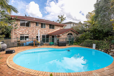 Carindale shared housing