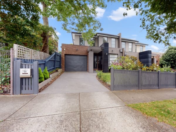 18 Archdale Street