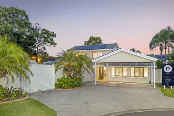 6 Gorlois Ct