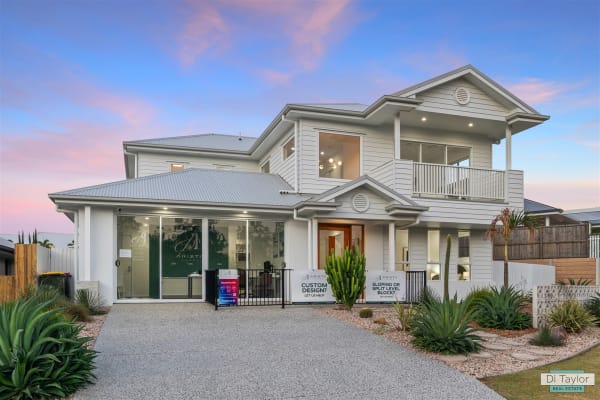 25 Lichfield Place