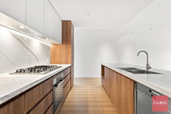 14B Montgomery Street