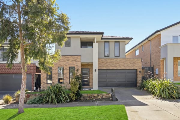 17 Vesna Avenue